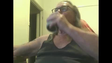 knobout online show from December 17, 11:06 am