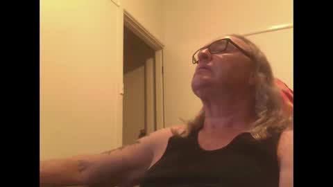 knobout online show from October 9, 12:10 pm