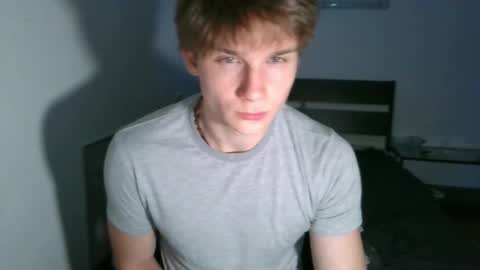 Adam online show from November 17, 3:59 pm