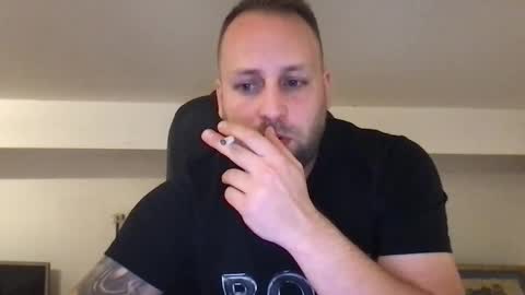 hugo online show from October 12, 4:06 am