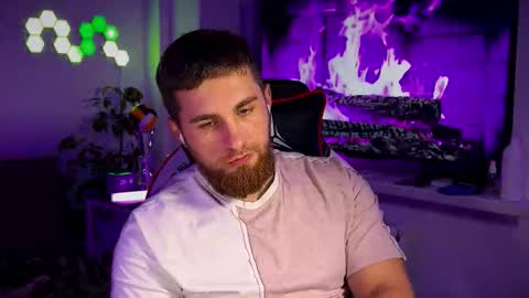 Sweet boy online show from January 9, 5:18 pm