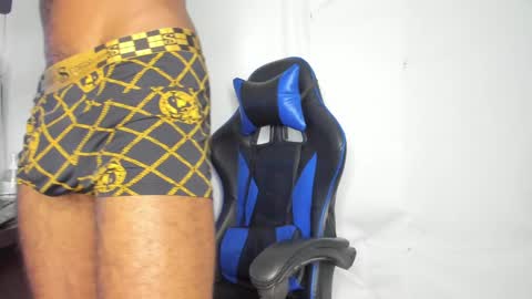 kofi online show from December 8, 7:00 pm