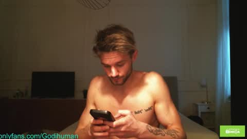 GodihumanAthena online show from January 17, 7:11 am