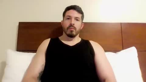 kolombianox online show from October 18, 3:55 am