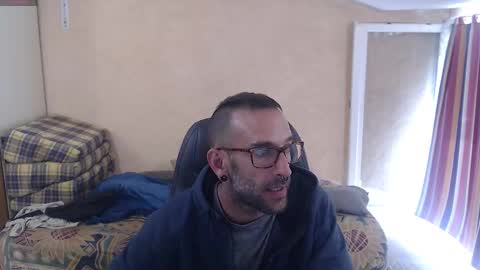 Snapshot of kooosa chatting on October 3, 9:47 am kooosa online show from October 3, 9:47 am