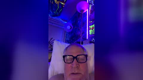 korysmith568 online show from April 25, 8:28 am