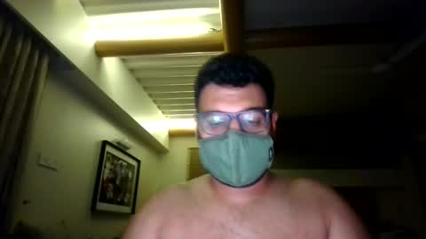 Kosi online show from December 5, 5:40 pm