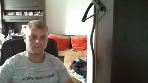 Snapshot of kozik1992 chatting on September 25, 10:03 am Bartek online show from September 25, 10:03 am