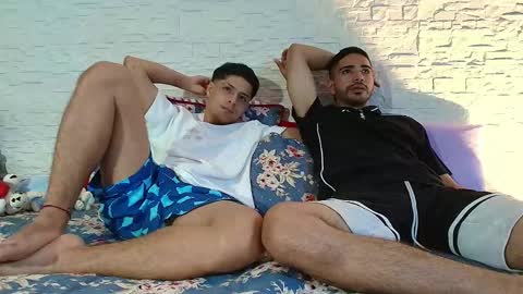 kratoswolf online show from April 13, 9:15 pm