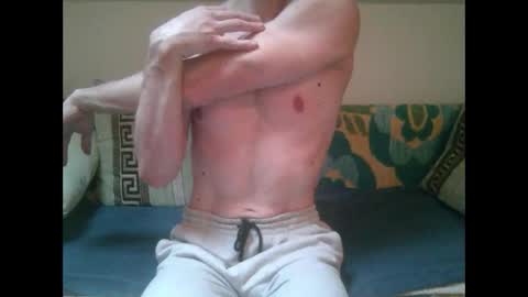 krissifitboy_xxx online show from December 23, 7:38 am