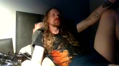 Krullz online show from June 9, 3:08 am
