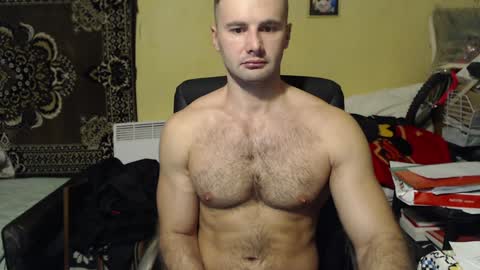 Snapshot of ksanderua chatting on December 11, 7:43 am ksanderua online show from December 11, 7:43 am