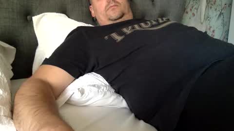 kulashaker46 online show from November 25, 1:46 pm