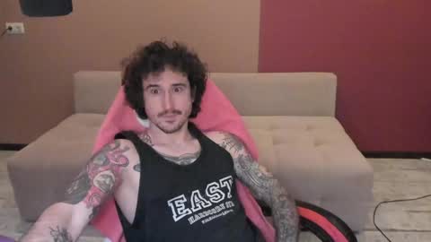 Robert online show from January 28, 7:21 pm