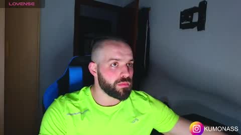 kumonass online show from April 2, 6:05 pm