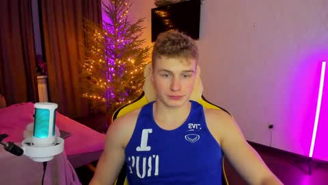 Snapshot of kurt_hanssen chatting on January 19, 6:32 pm kurt_hanssen online show from January 19, 6:32 pm