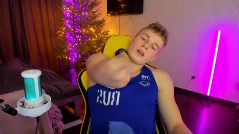 Snapshot of kurt_hanssen chatting on January 9, 6:26 pm kurt_hanssen online show from January 9, 6:26 pm