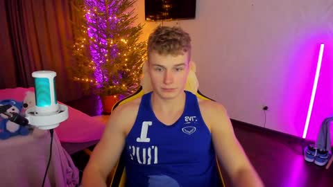 Snapshot of kurt_hanssen chatting on January 17, 7:20 pm kurt_hanssen online show from January 17, 7:20 pm