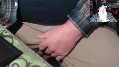 Snapshot of kustom77 chatting on February 2, 2:24 pm Vlad Voivode of Wallachia online show from February 2, 2:24 pm