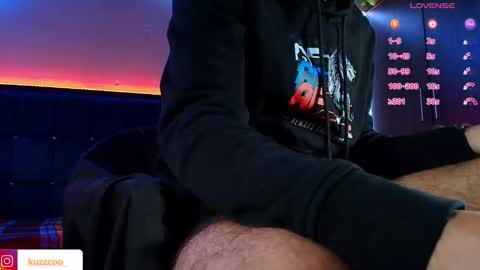 kuzzcoo online show from February 6, 1:41 pm