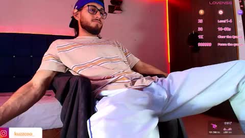 kuzzcoo online show from October 21, 2:20 pm