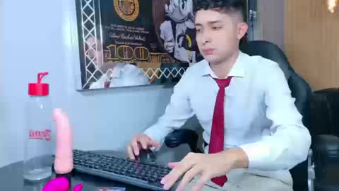 Snapshot of kygo_williams chatting on September 24, 3:54 pm Kygo online show from September 24, 3:54 pm