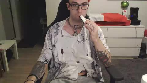 Snapshot of kyle_alternative chatting on February 15, 1:27 pm Kyle online show from February 15, 1:27 pm