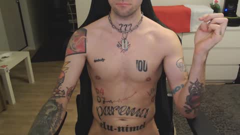 Snapshot of kyle_alternative chatting on February 27, 9:25 pm Kyle online show from February 27, 9:25 pm
