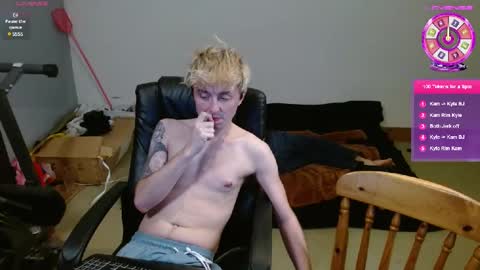 Kyle and Kam online show from February 26, 10:07 pm