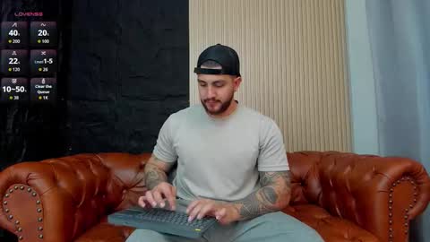 kylenorth_ online show from January 7, 6:24 pm