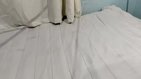 l0c0fundias online show from September 19, 6:03 am