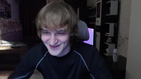 l1onkennedy online show from February 18, 7:55 pm