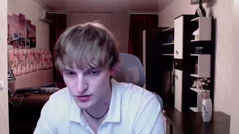 l1onkennedy online show from September 16, 9:04 pm