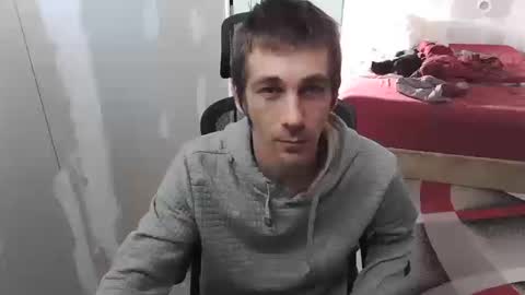 l1v1nth3dr3am online show from October 15, 2:41 am