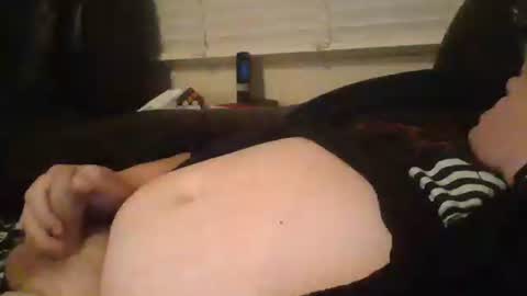 labialuv2suck online show from October 16, 7:33 pm