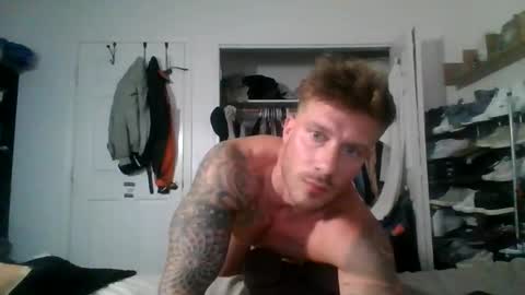 lacrioxcum18 online show from November 21, 11:37 pm