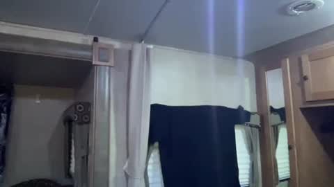 Snapshot of ladysoaker420 chatting on March 12, 12:42 am ladysoaker420 online show from March 12, 12:42 am
