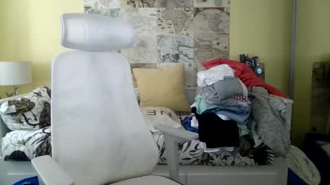 lamabama online show from December 18, 1:07 pm