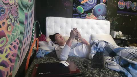 LankyOne online show from January 13, 8:47 am