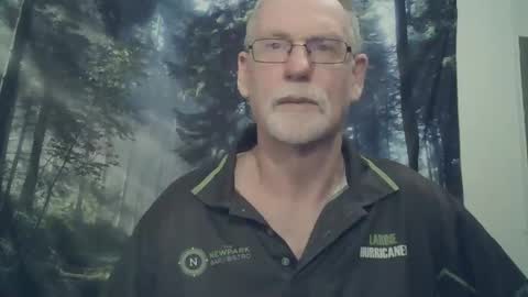 Snapshot of larbie chatting on January 27, 11:43 am Larbie online show from January 27, 11:43 am