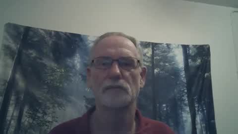 Snapshot of larbie chatting on February 1, 10:05 am Larbie online show from February 1, 10:05 am