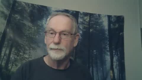 Snapshot of larbie chatting on February 16, 1:49 am Larbie online show from February 16, 1:49 am