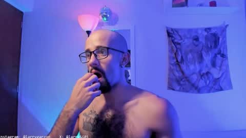 larry_stewart online show from May 29, 2:43 am