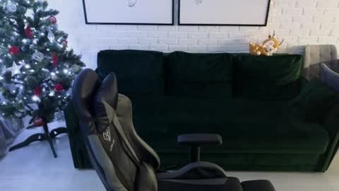 Lars online show from December 6, 1:29 am