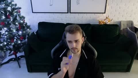 Lars online show from December 5, 1:03 am