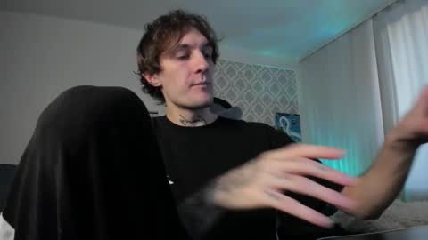 acie online show from October 14, 5:03 am