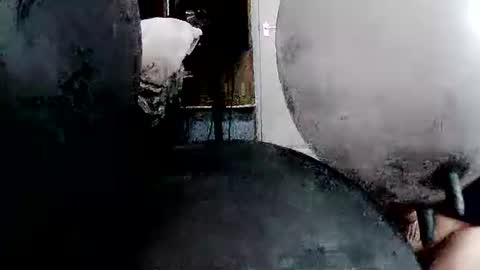 latexchris77 online show from April 4, 10:23 am