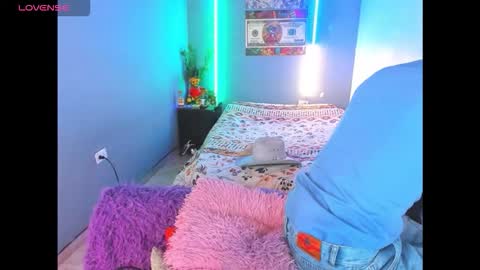 SANTI  AND JORDAN online show from March 12, 3:25 am