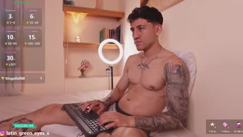 latin_green_eyes_ online show from September 18, 12:23 am