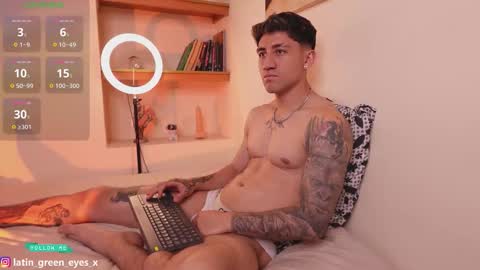 latin_green_eyes_ online show from October 3, 12:04 am
